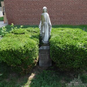 Alternative view of Our Lady of Grace Outdoor Statue