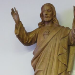 Risen Christ Relief Statue