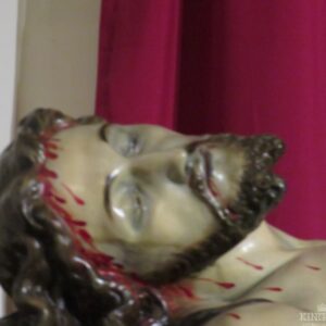Alternative view of Dead Savior Statue