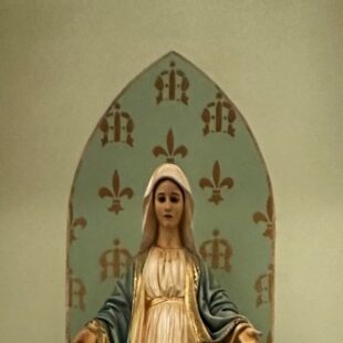 Antique Daprato Mary Statue